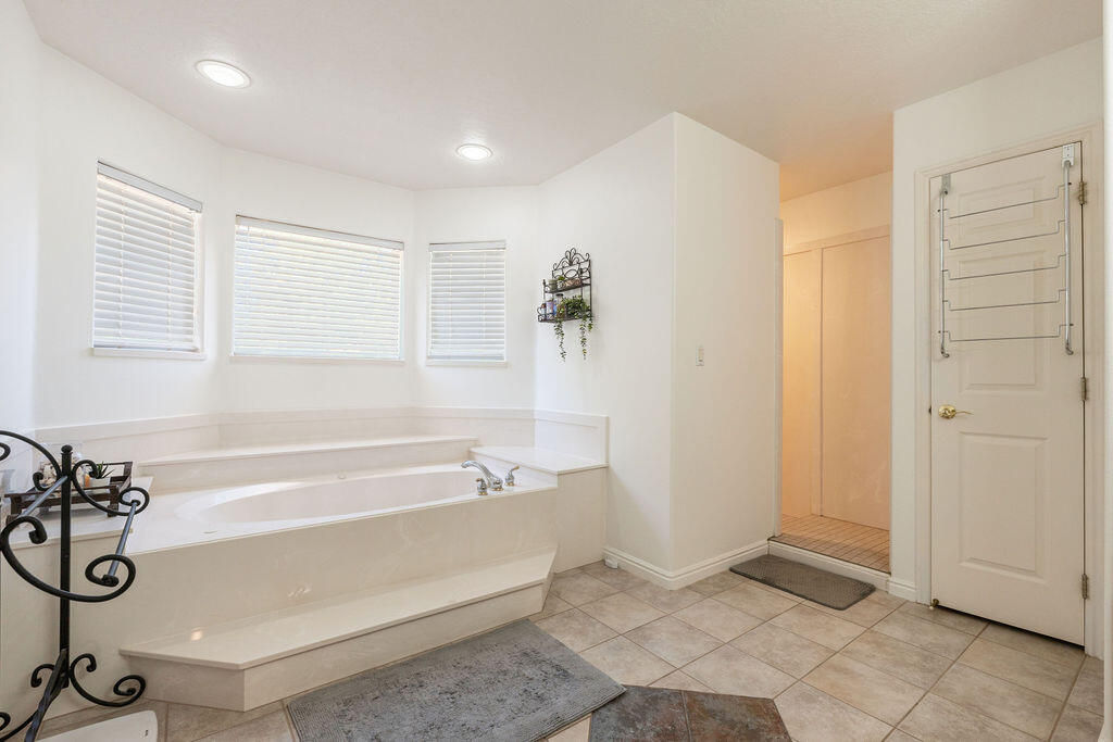 628 S 700 W, Hurricane, photo 50 of 57