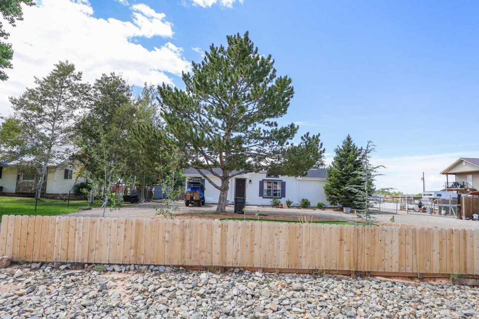 4285 N Driftwood LN, Enoch, photo 2