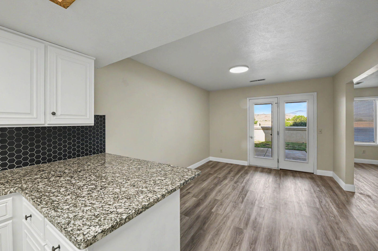 10 N VALLEY VIEW DR, 110, St George, photo 16 of 66