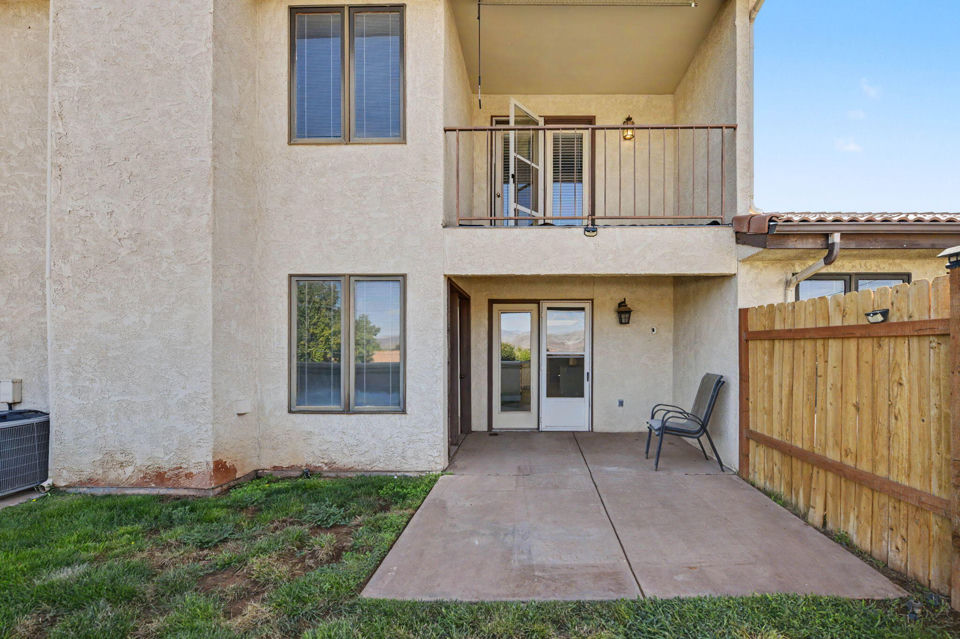 10 N VALLEY VIEW DR, 110, St George, photo 3