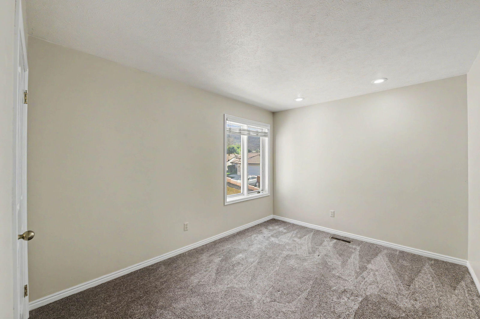 10 N VALLEY VIEW DR, 110, St George, photo 44 of 66