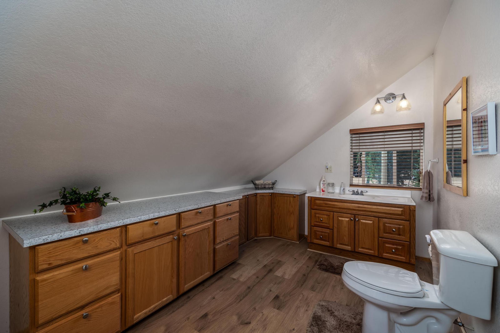 1725 E Bear Country RD, Duck Creek Village, photo 10 of 29