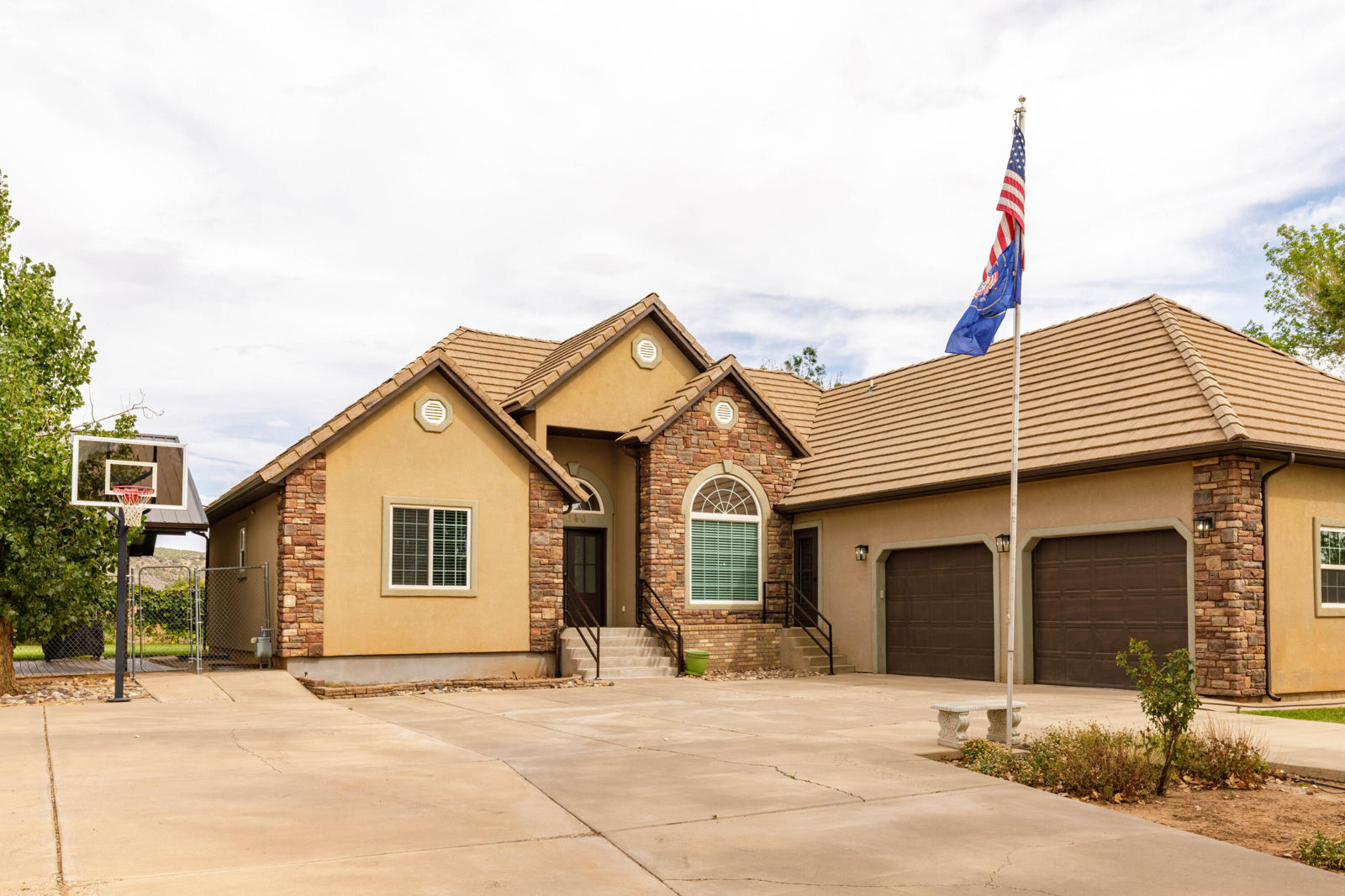 8040 N Onyx CT, St George, photo 1