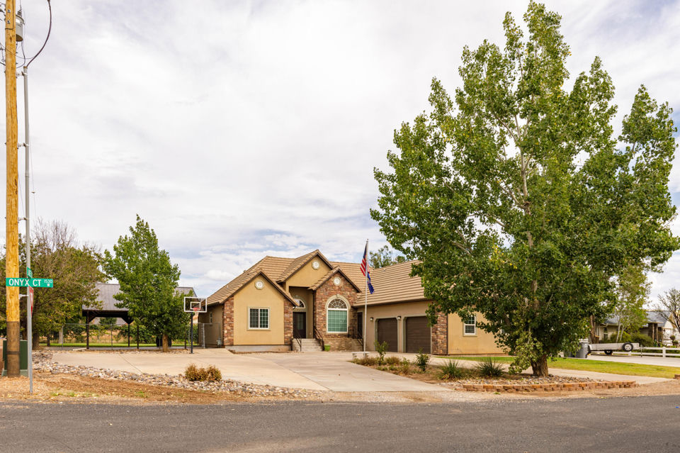 8040 N Onyx CT, St George, photo 2