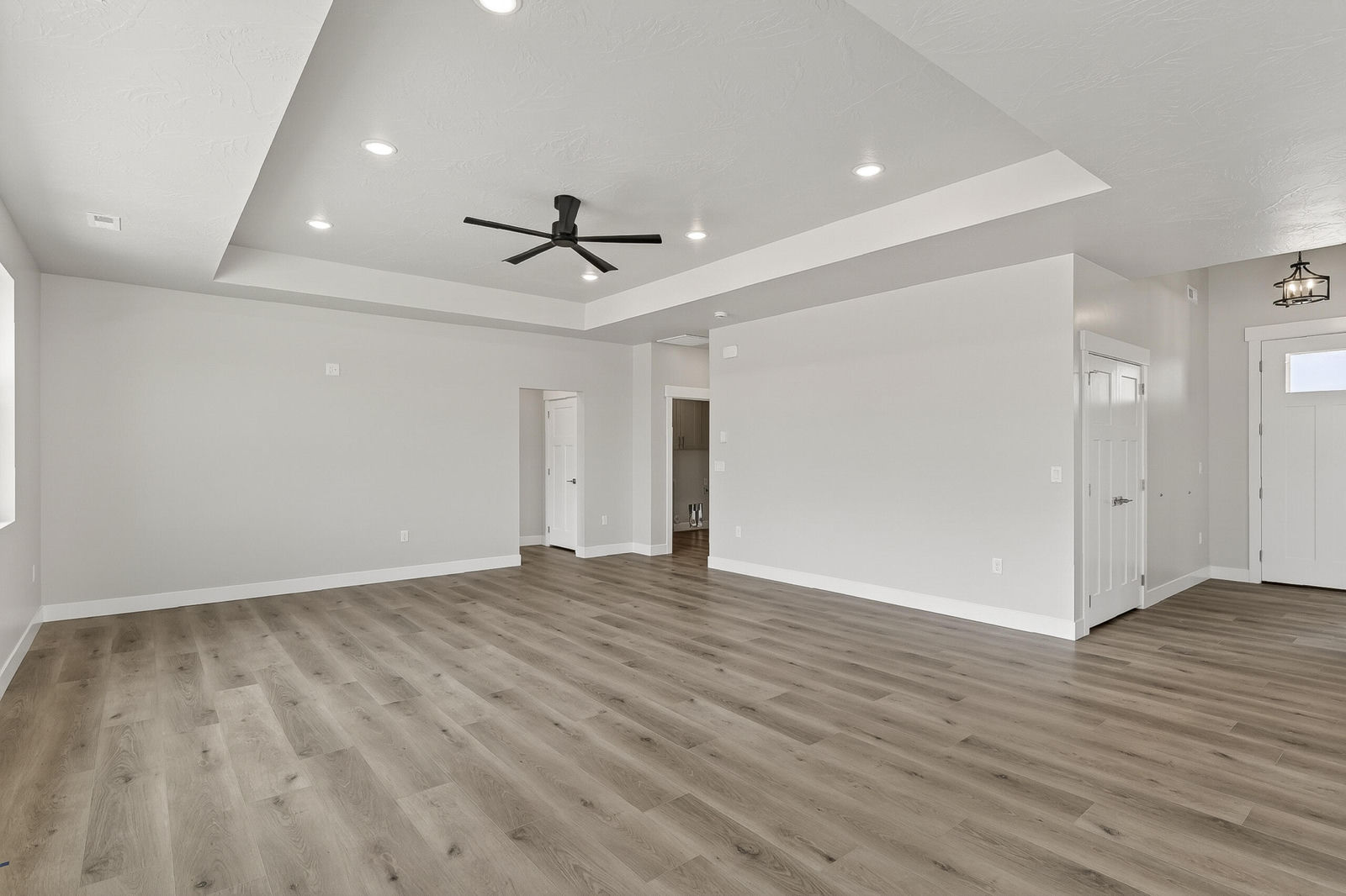 5092 Matheson Way, Enoch, photo 13 of 46