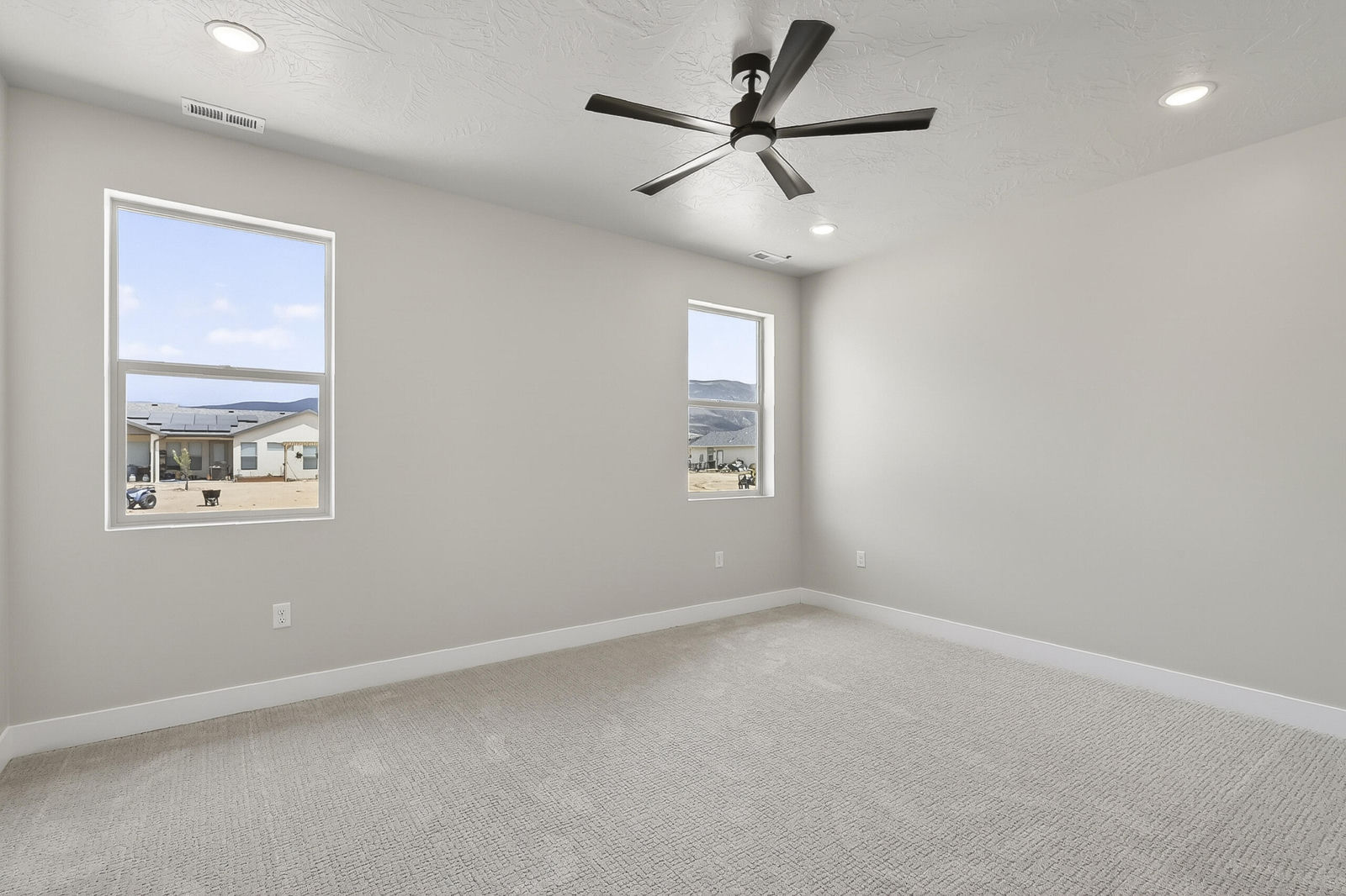 5092 Matheson Way, Enoch, photo 25 of 46