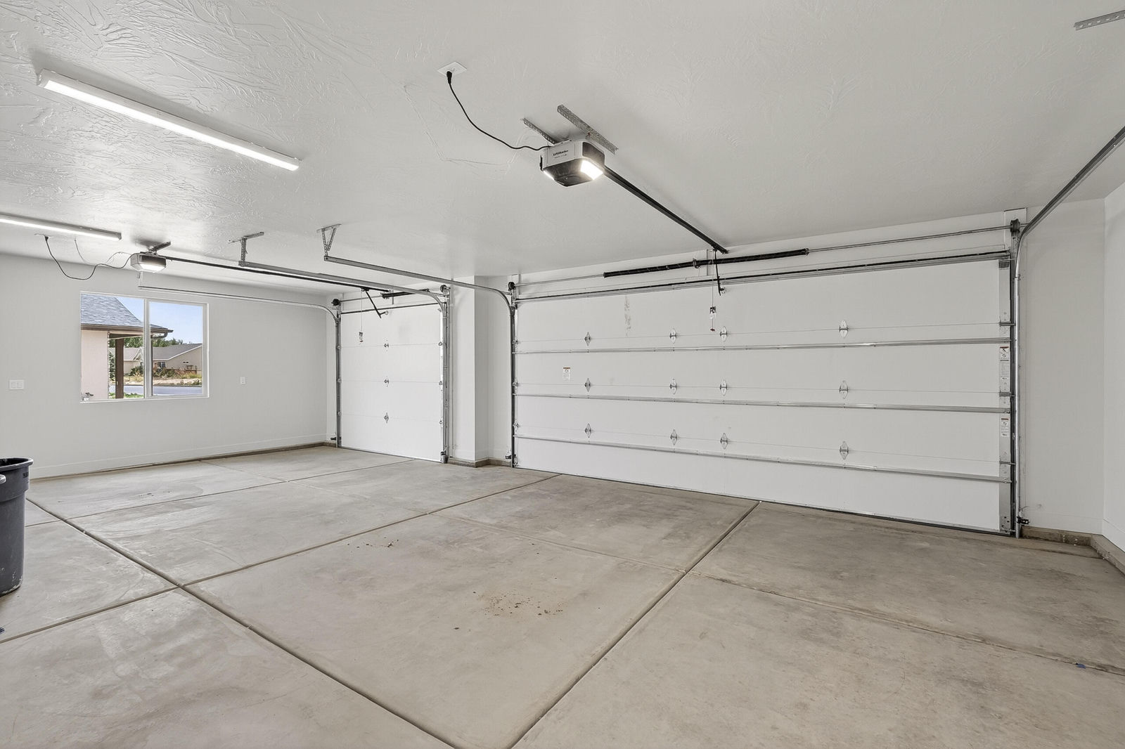 5092 Matheson Way, Enoch, photo 41 of 46