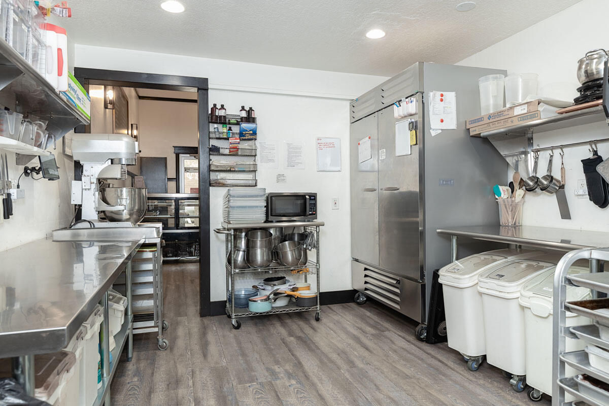 33 N Main ST, Cedar City, photo 10 of 47