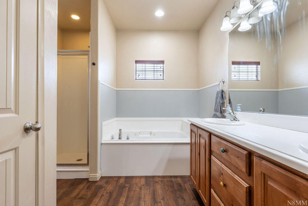 20 W Clover LN, Washington, photo 26 of 38