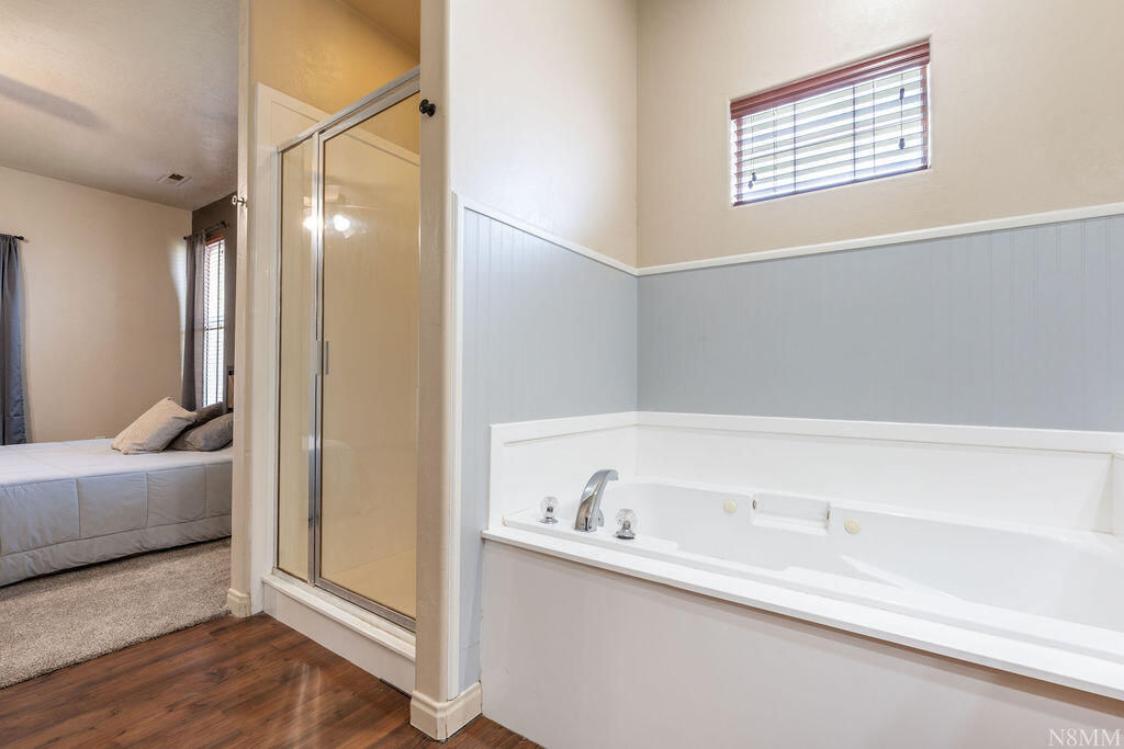 20 W Clover LN, Washington, photo 28 of 38