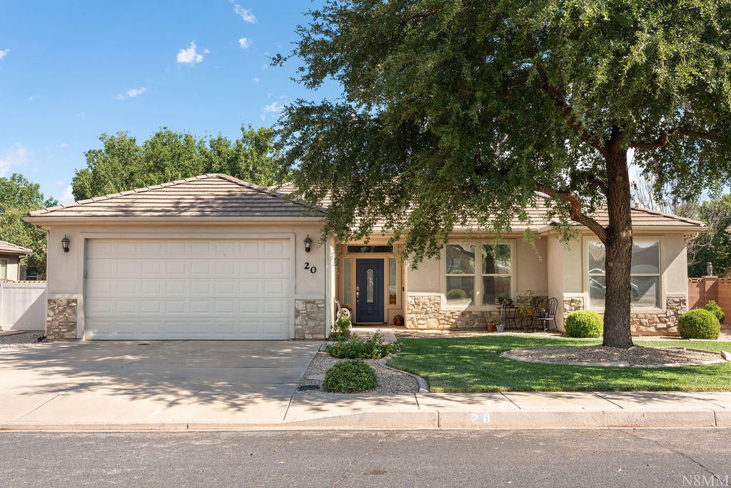 20 W Clover LN, Washington, photo 1