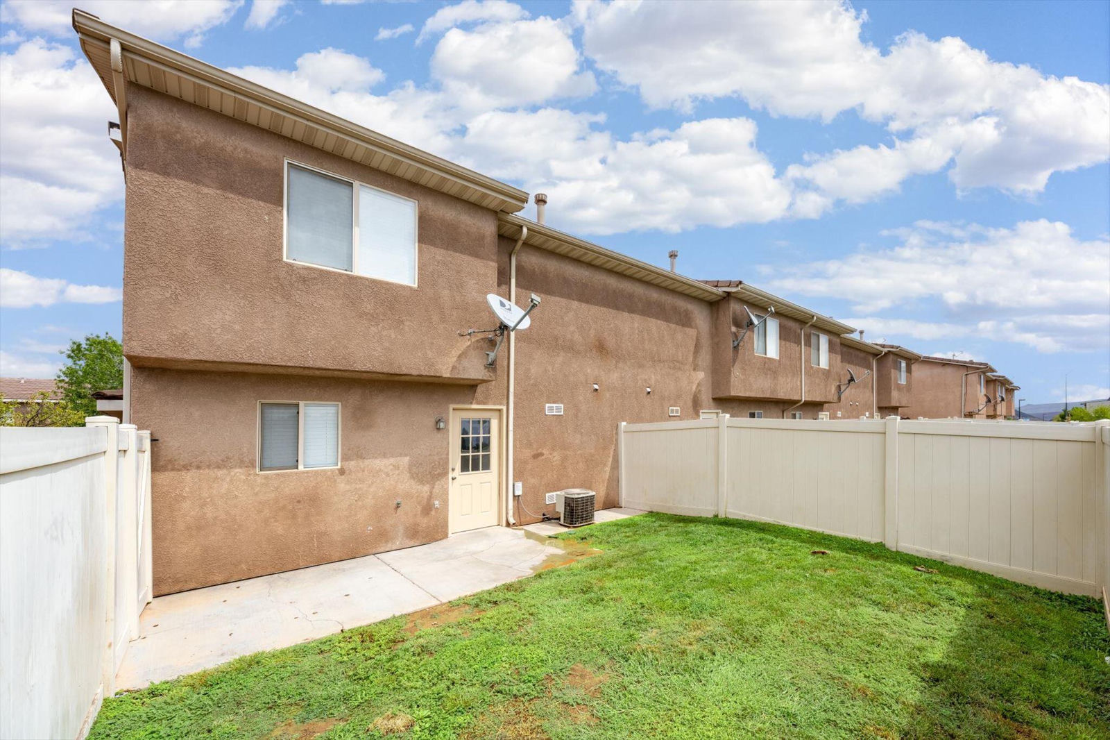 790 N 2720 E, #34, St George, photo 40 of 40
