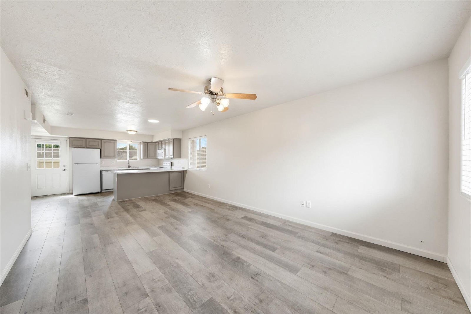 790 N 2720 E, #34, St George, photo 6 of 40