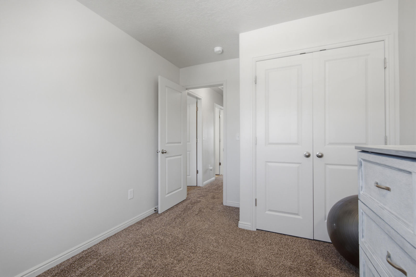 704 N 220 E, Salem, photo 35 of 47