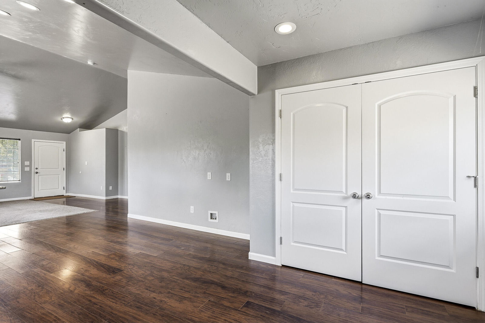 348 N Lodge RD, Central, photo 12 of 46