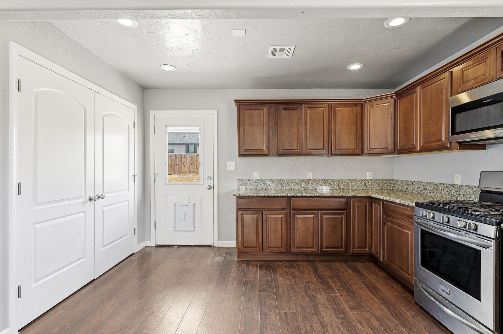 348 N Lodge RD, Central, photo 13 of 46
