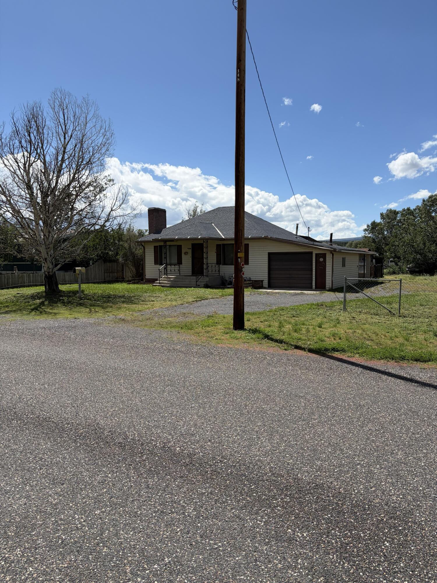 156 S 300 W, Panguitch, photo 3 of 49