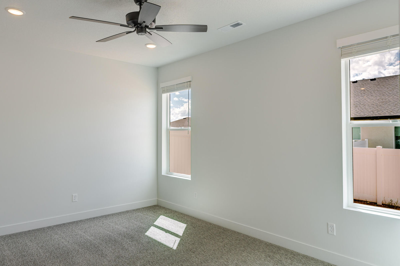 1837 N Sea Eagle, Cedar City, photo 20 of 33