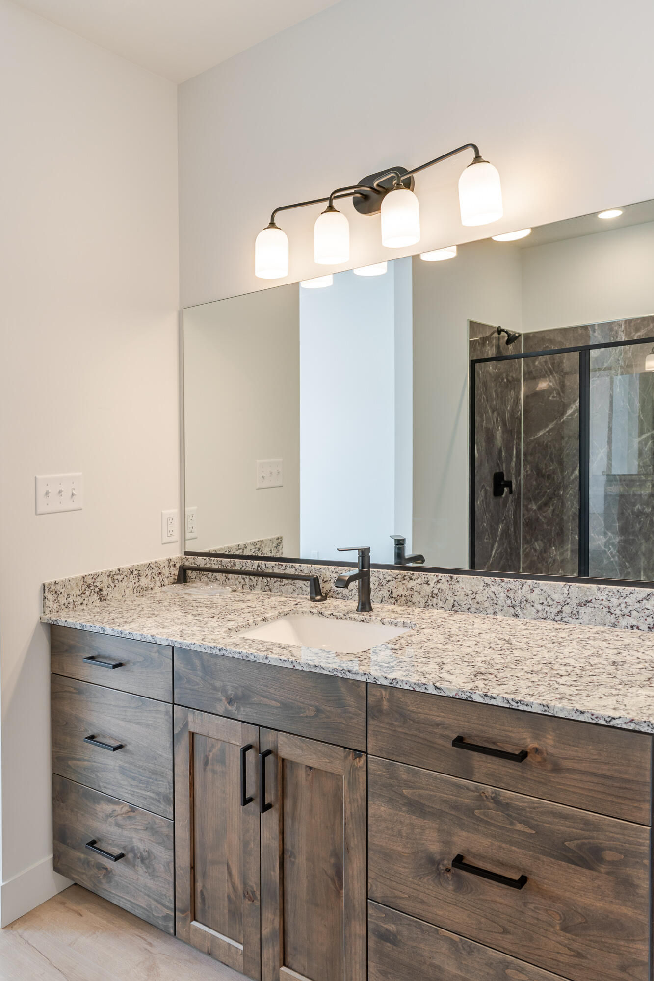 1837 N Sea Eagle, Cedar City, photo 22 of 33