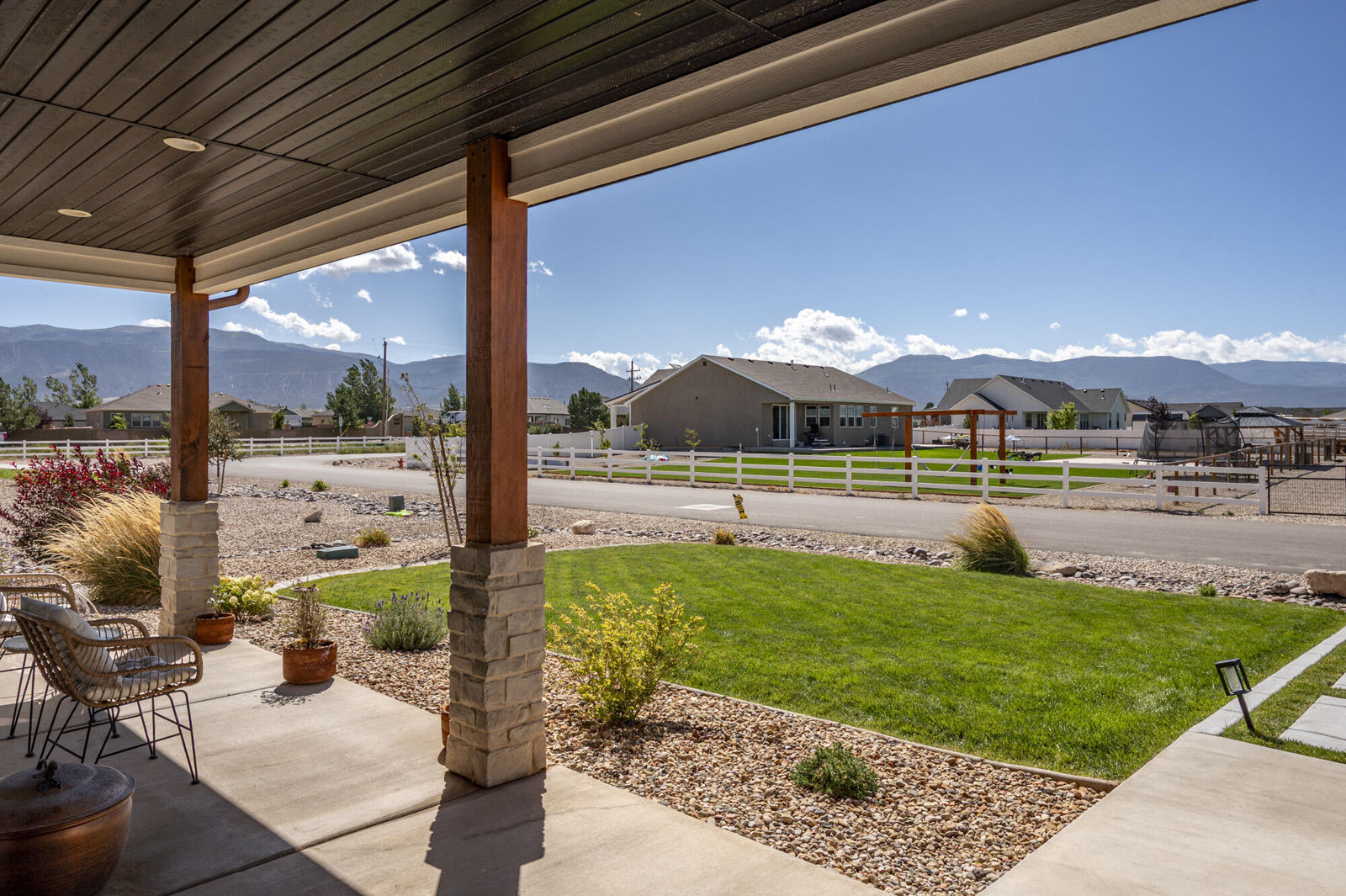 2342 W 3750 N, Cedar City, photo 5 of 86