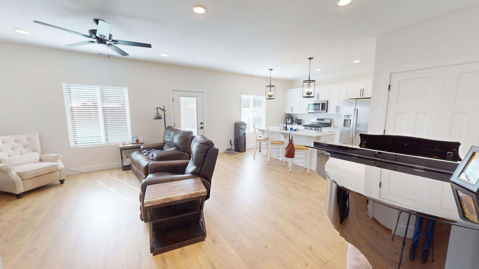 2875 W Cody DR, 48, Cedar City, photo 6 of 36