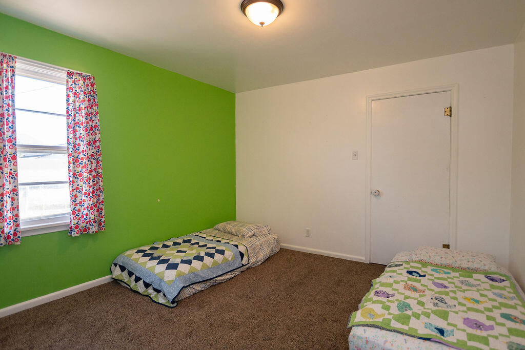 15 S 400 East ST, Beaver, photo 17 of 38