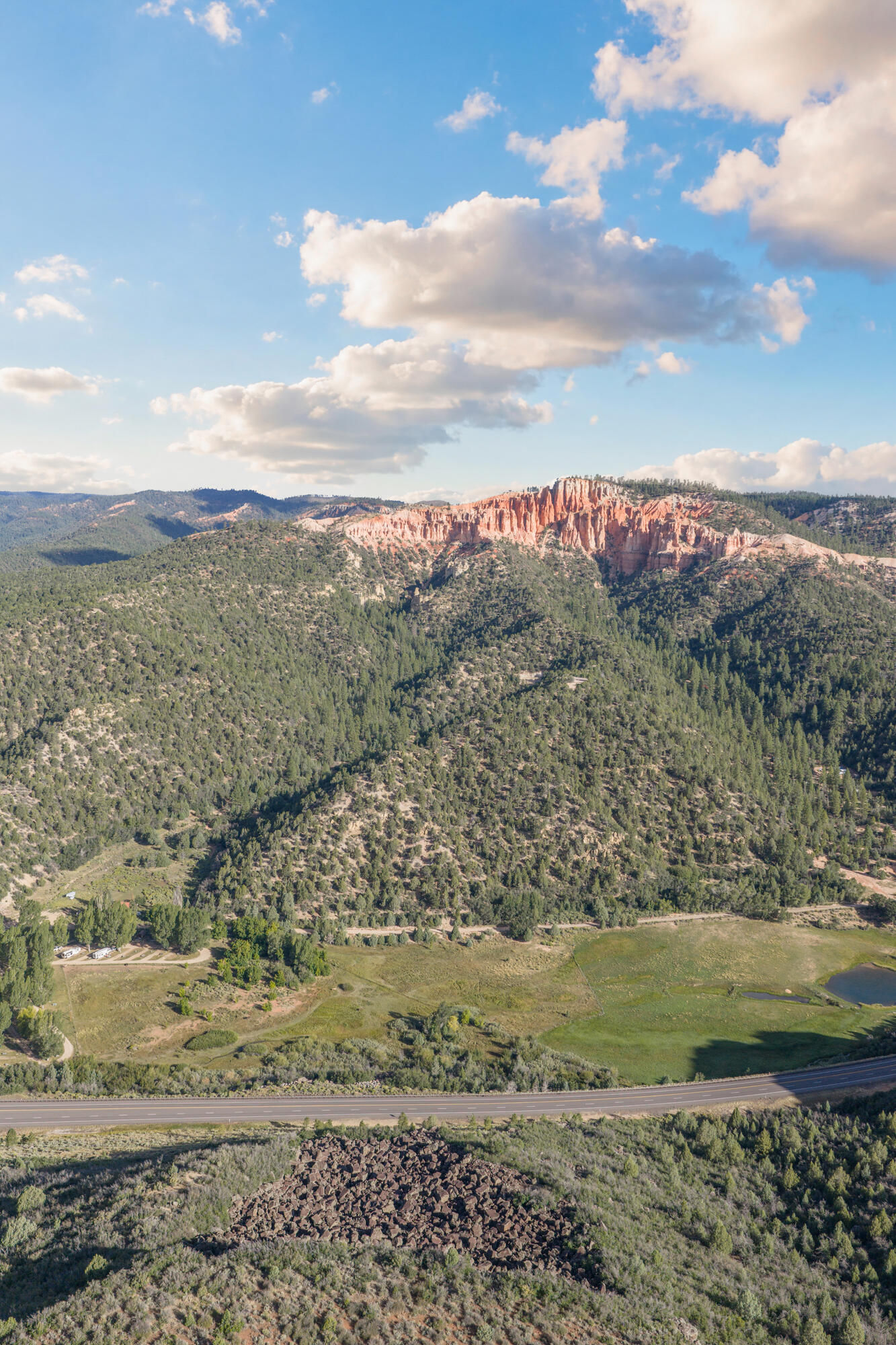 E Pink Cliffs RD, Glendale, photo 9 of 24