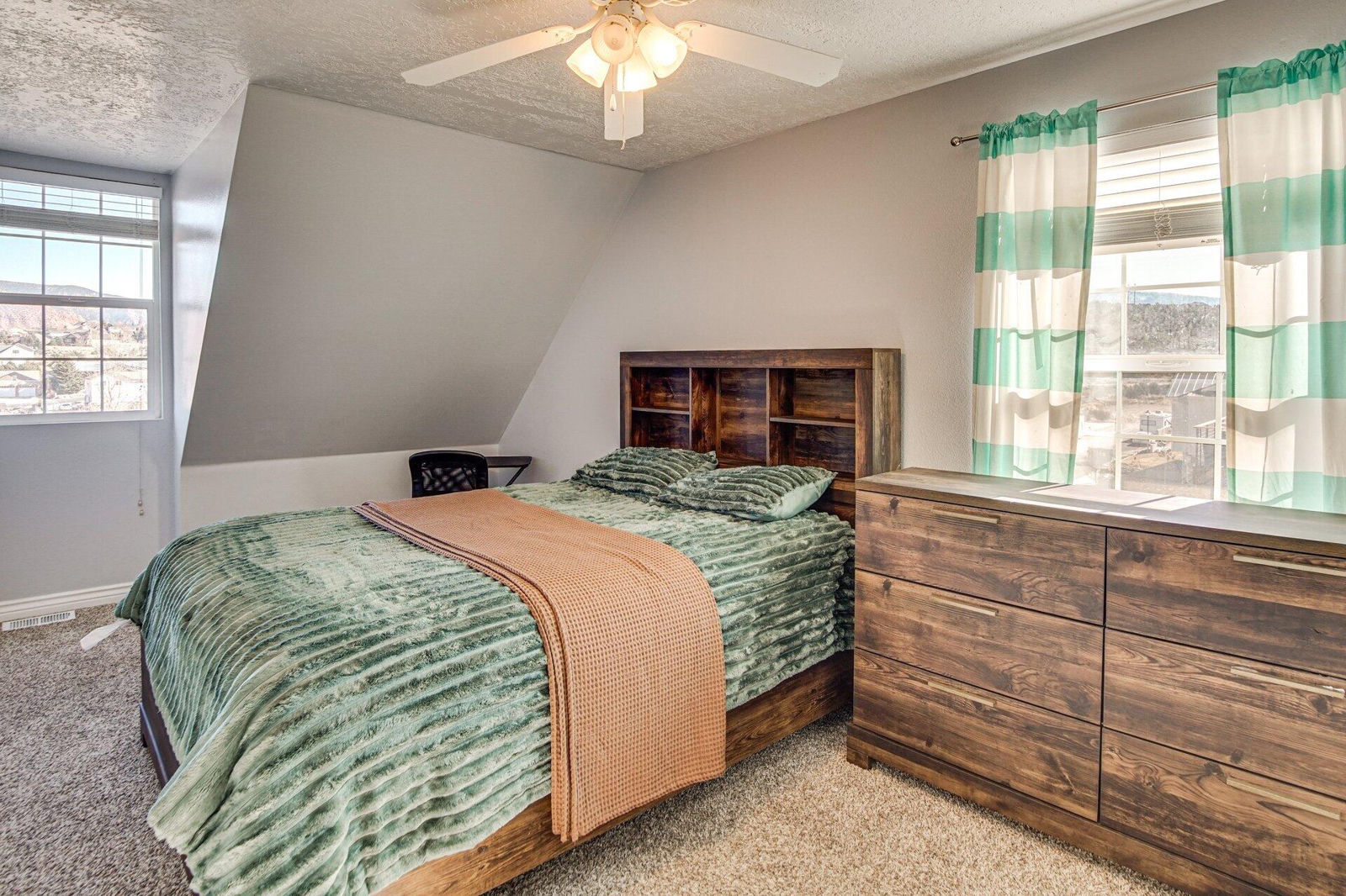 23 N 2380 W, Cedar City, photo 17 of 37