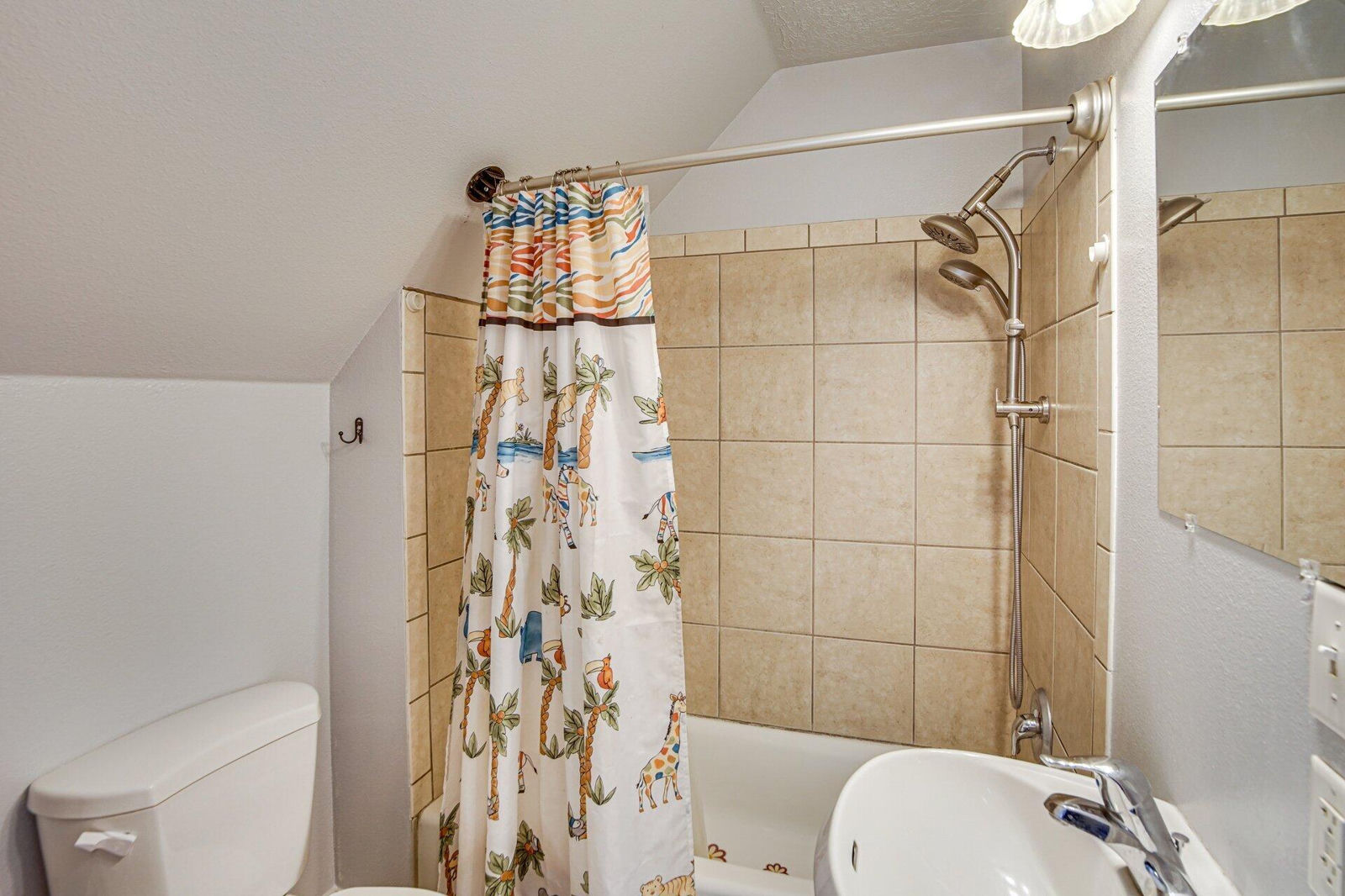23 N 2380 W, Cedar City, photo 19 of 37