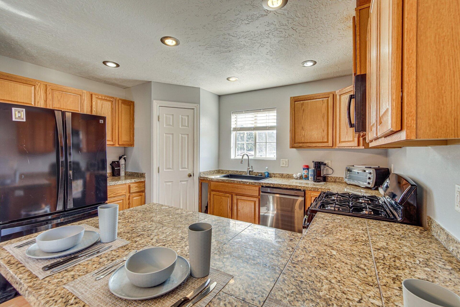 23 N 2380 W, Cedar City, photo 11 of 37