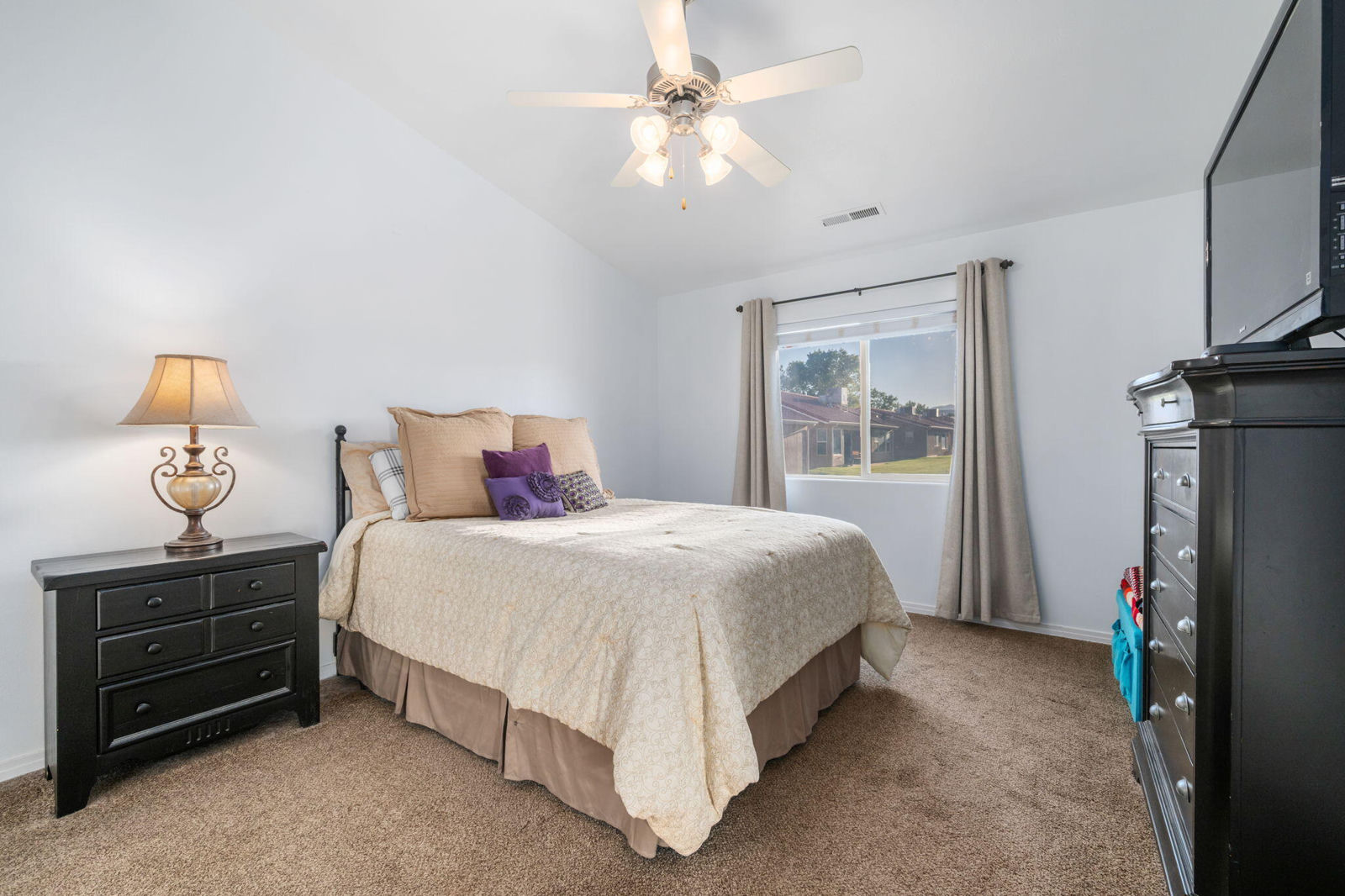 415 S Coyote Way, Ivins, photo 11 of 33