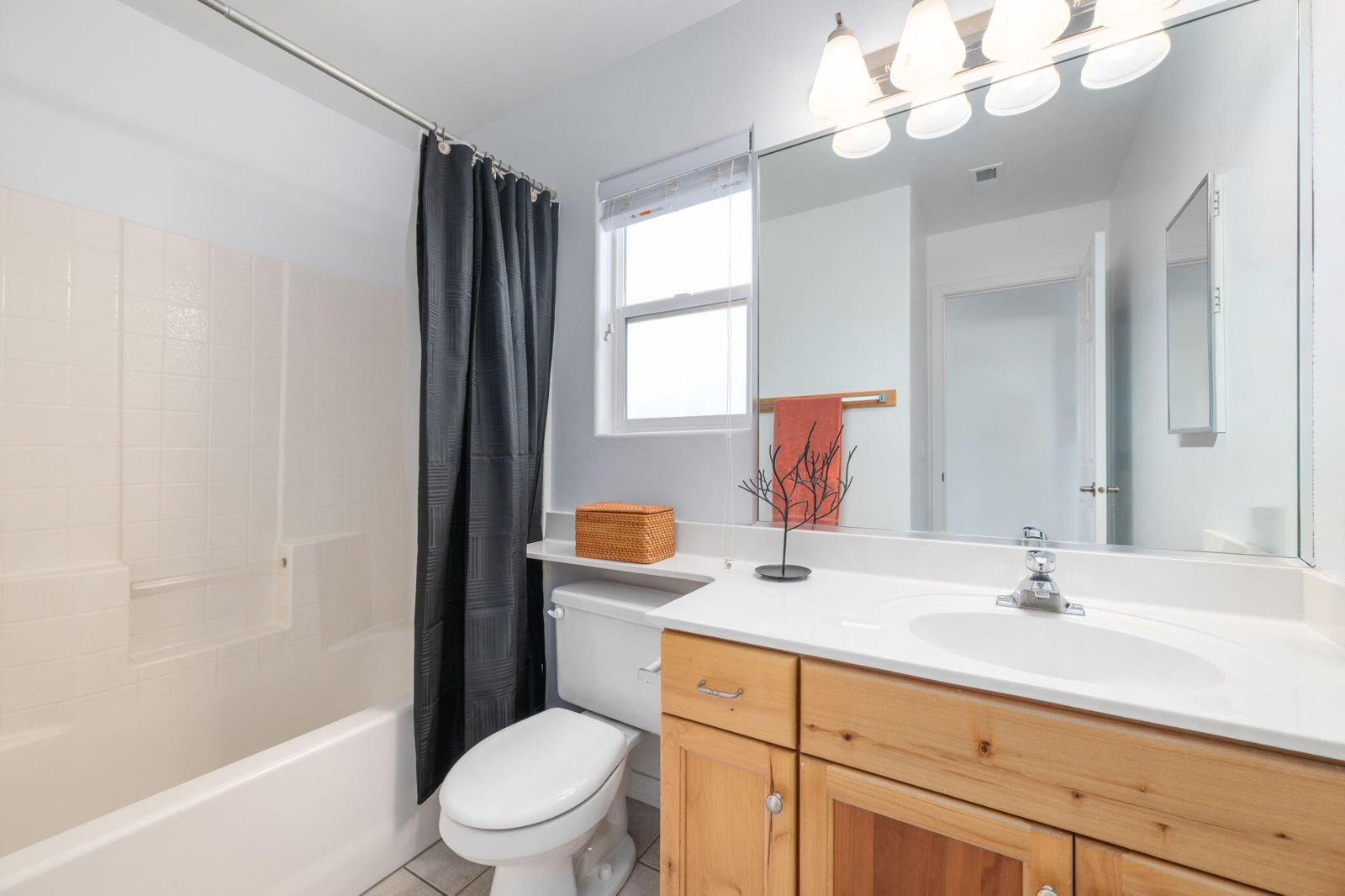 415 S Coyote Way, Ivins, photo 16 of 33
