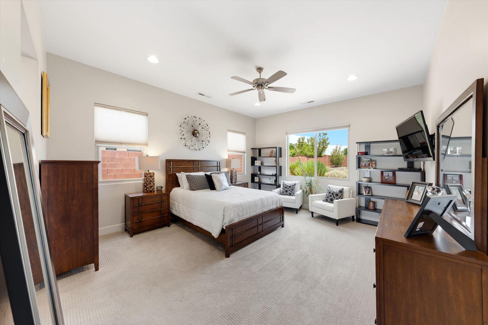 67 S 495 W, Ivins, photo 11 of 71