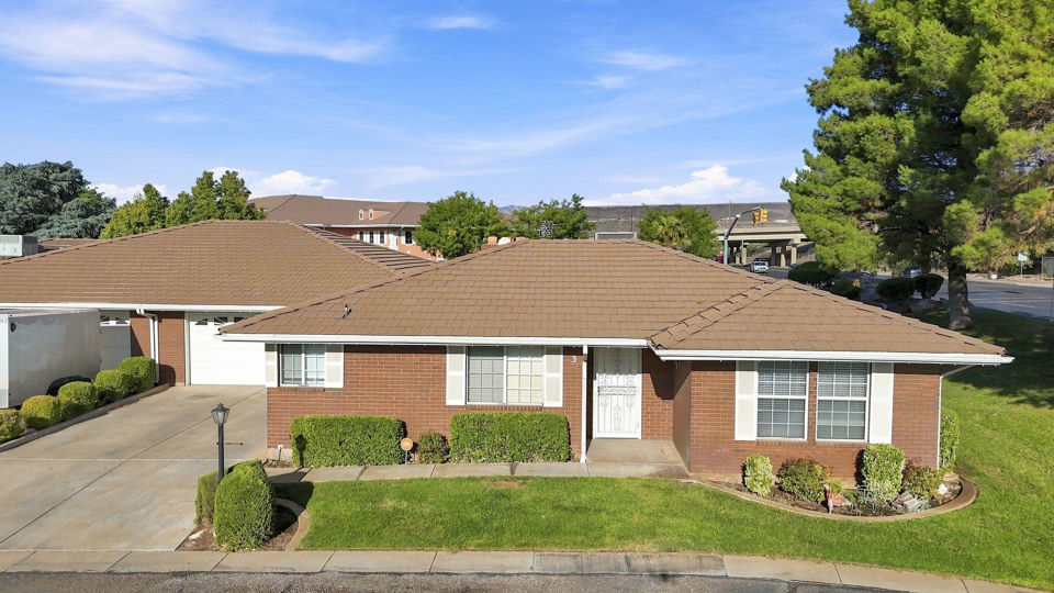 970 E 700 S ST, Unit 3, St George
