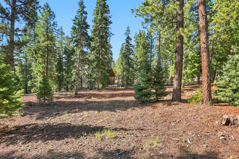 2970 N Willis Creek RD, Duck Creek Village