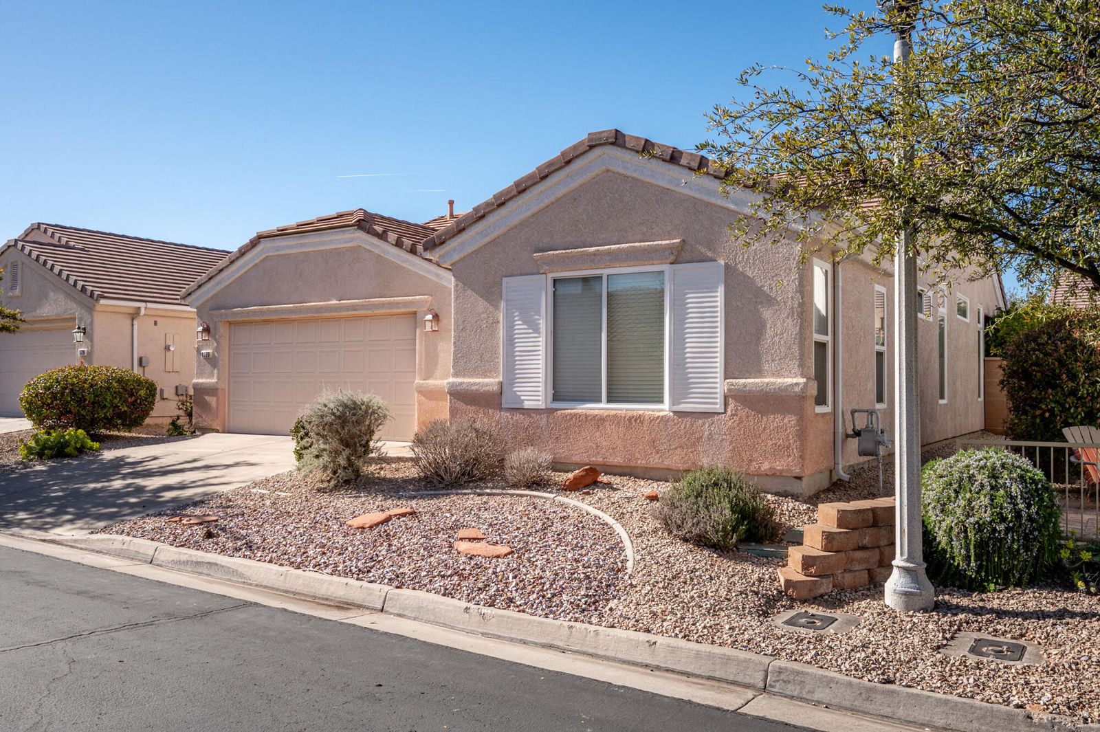 1720 W Wide River DR, St George, photo 3 of 43