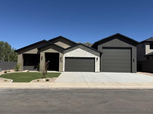 1250 W 225 S, Parowan