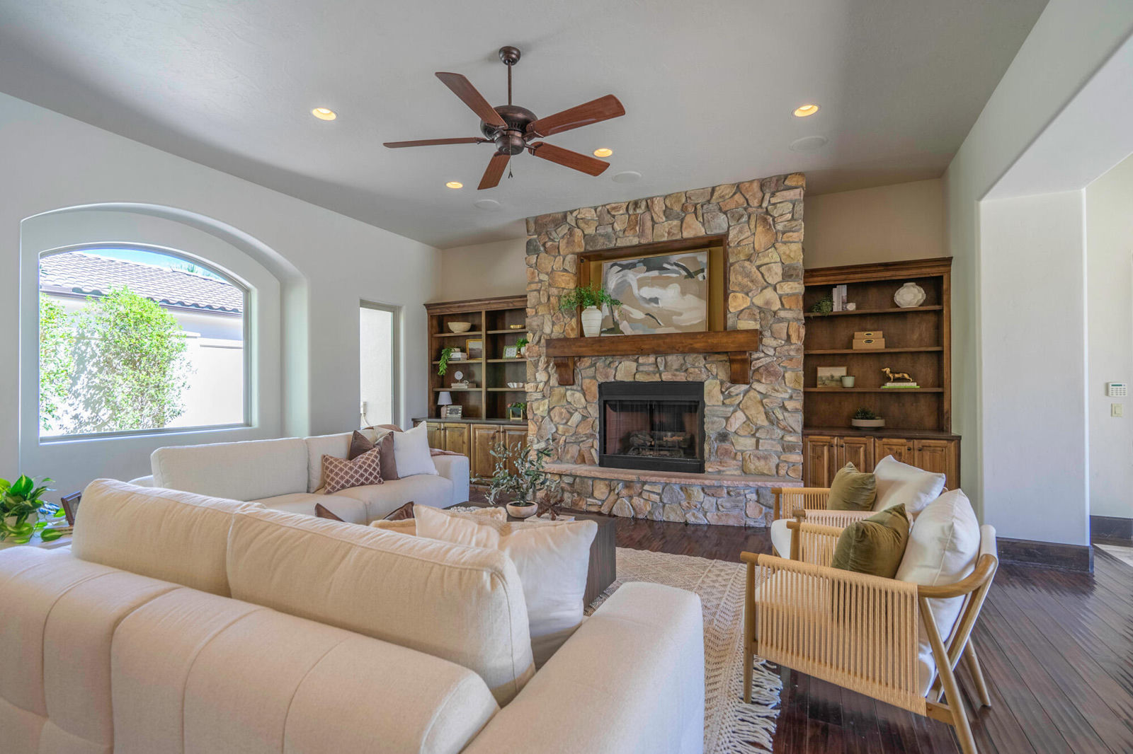 470 N Country LN, 11, Santa Clara, photo 47 of 160