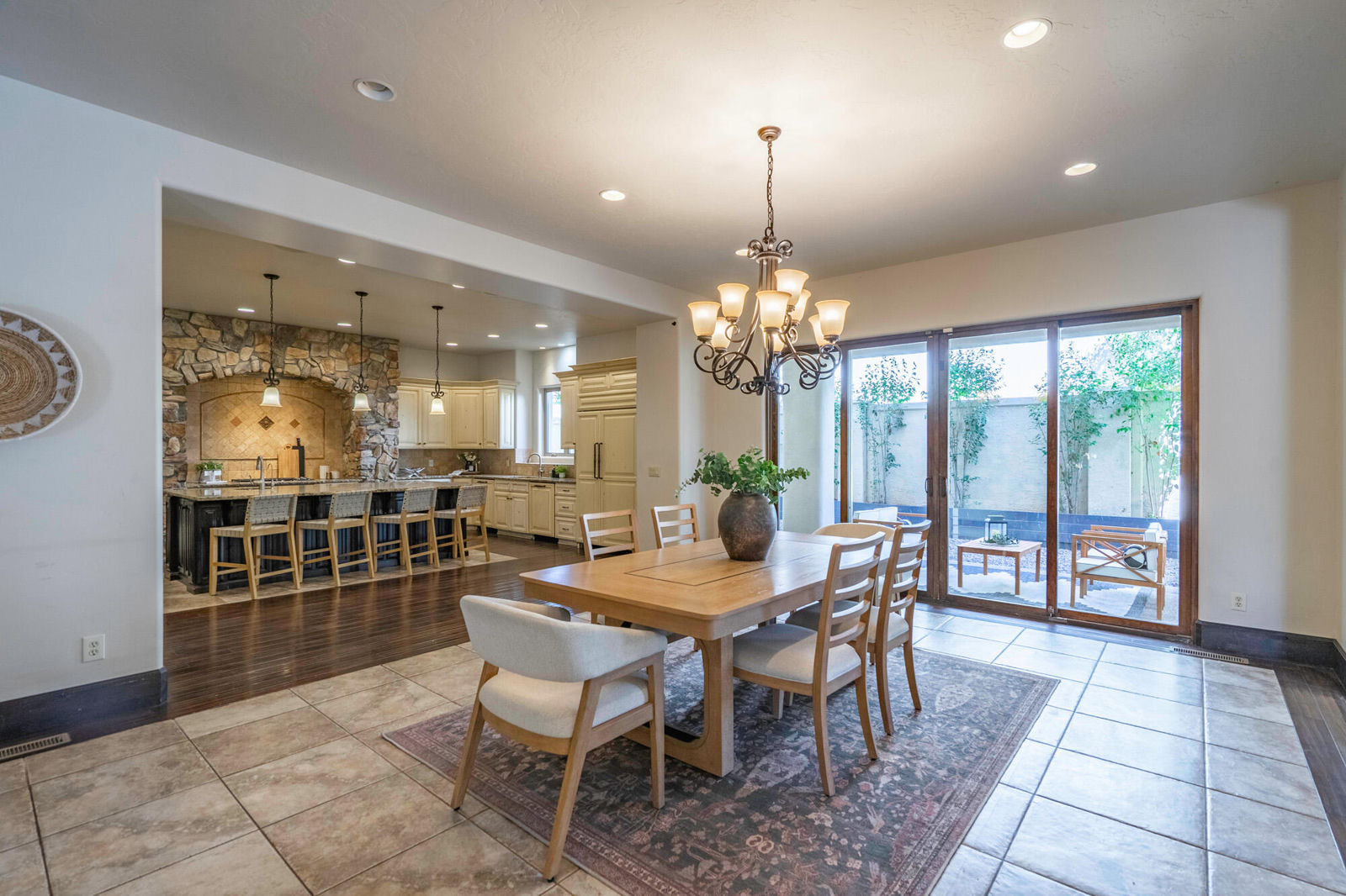470 N Country LN, 11, Santa Clara, photo 50 of 160