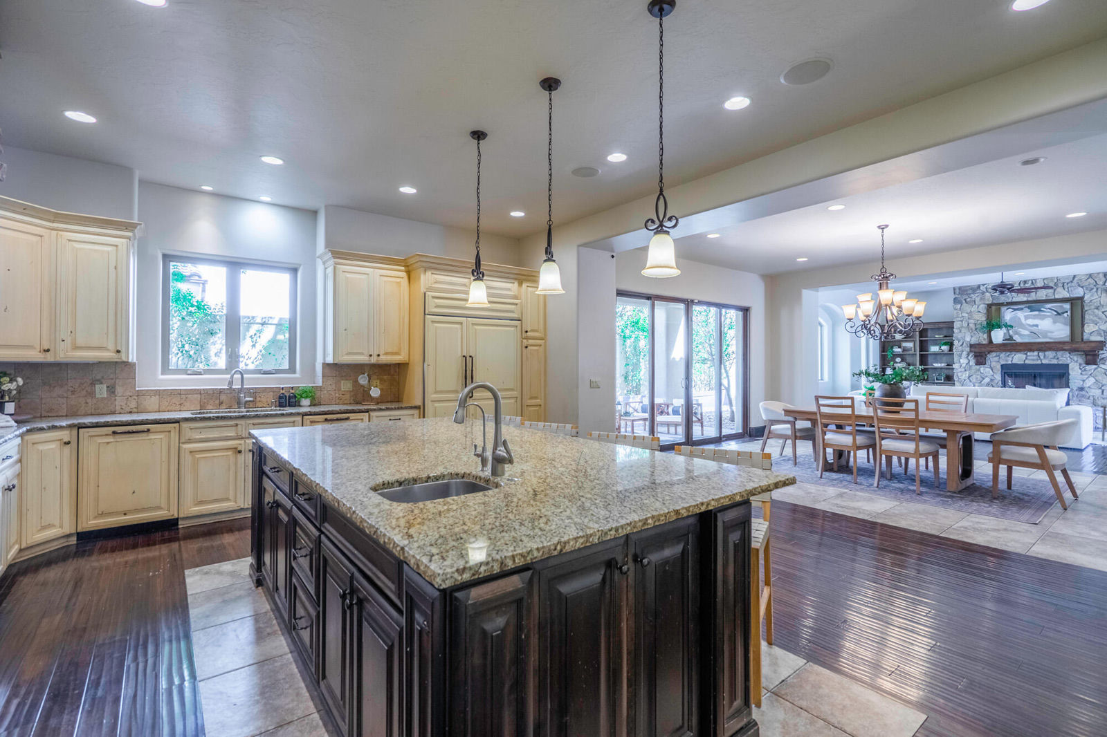 470 N Country LN, 11, Santa Clara, photo 66 of 160