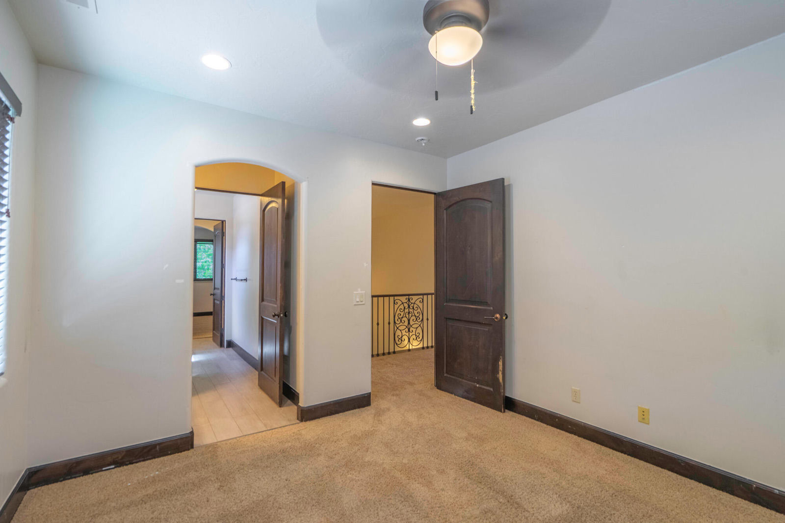 470 N Country LN, 11, Santa Clara, photo 103 of 160