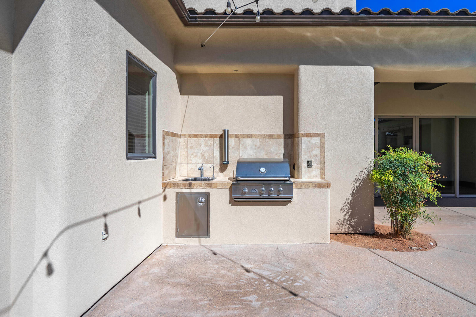 470 N Country LN, 11, Santa Clara, photo 117 of 160