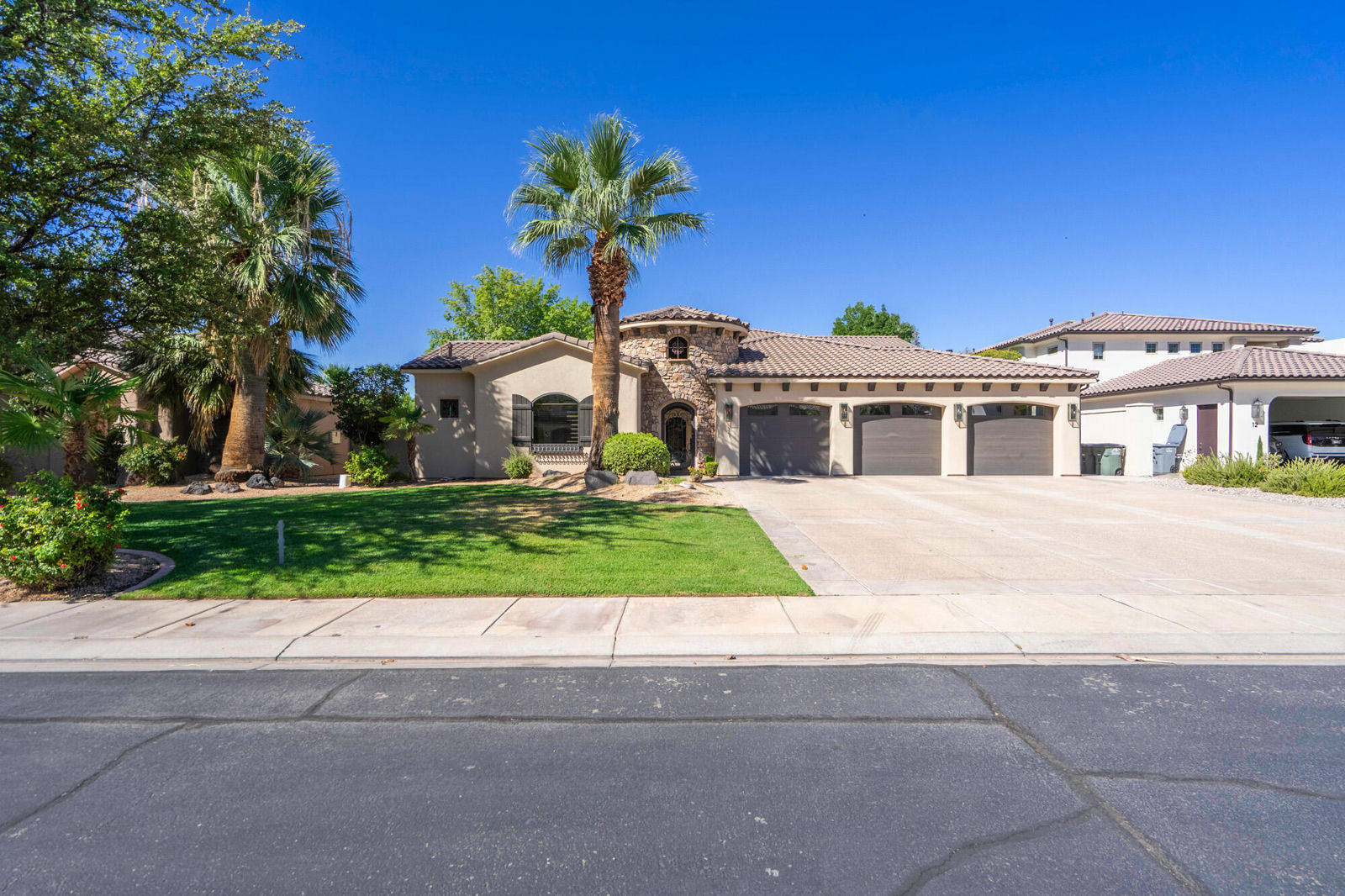 470 N Country LN, 11, Santa Clara, photo 7 of 160