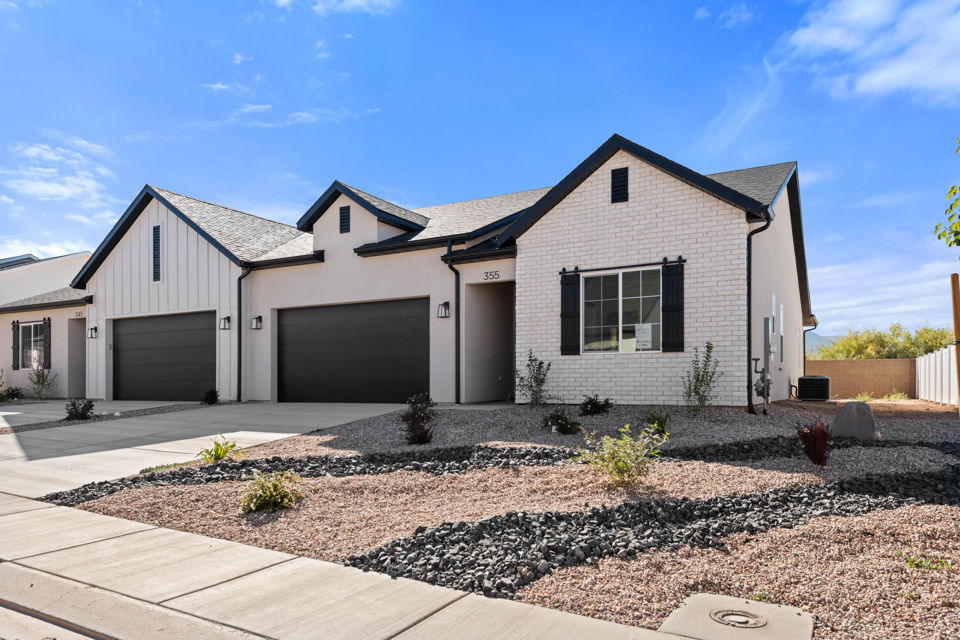 355 W Rosie Lp, Cedar City