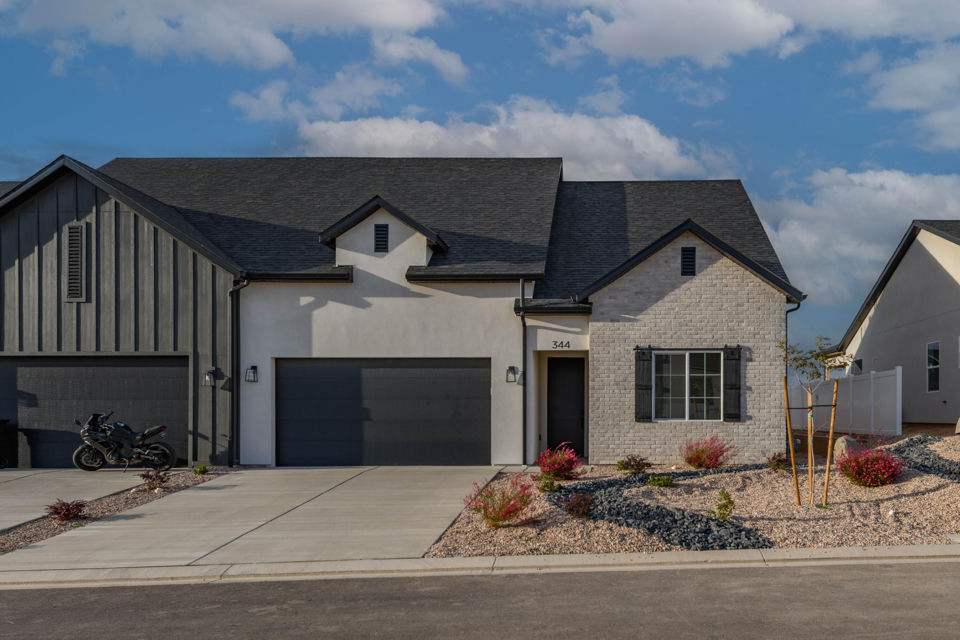344 W Rosie, Cedar City, photo 2