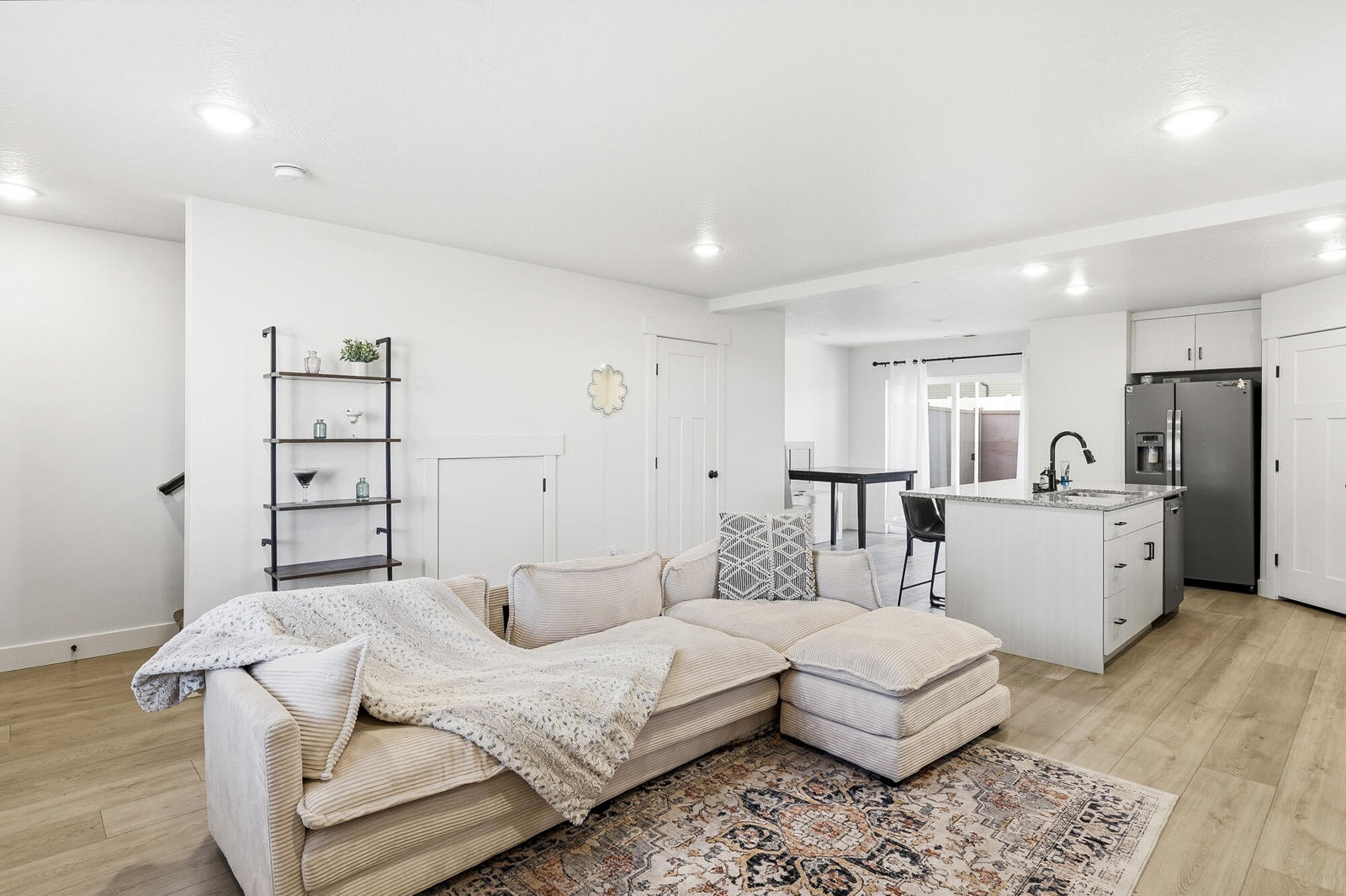 920 S 25 E, #1A, Cedar City, photo 5 of 35