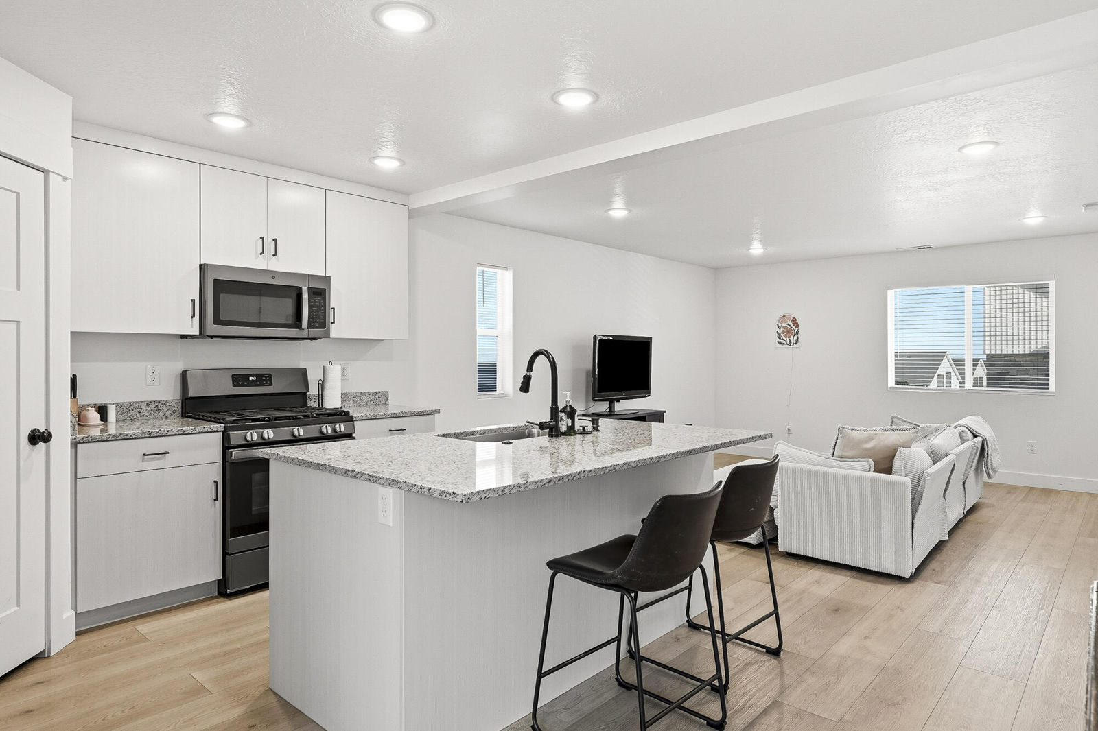 920 S 25 E, #1A, Cedar City, photo 10 of 35