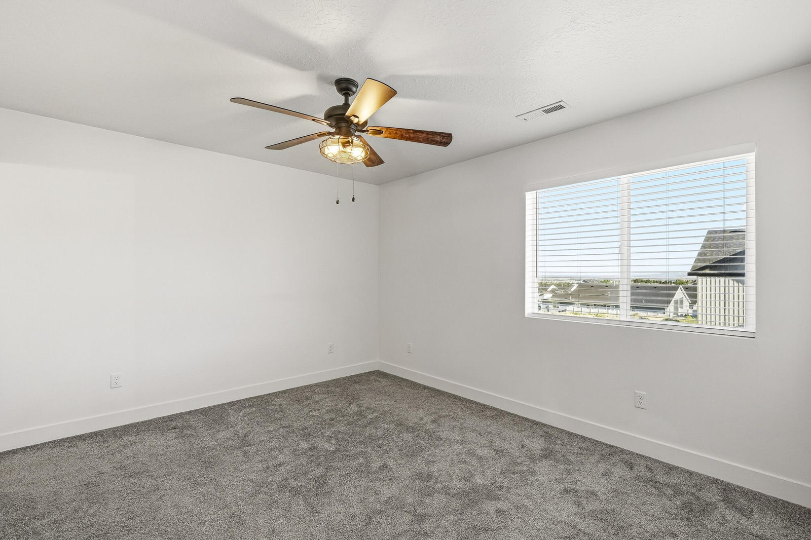 920 S 25 E, #1A, Cedar City, photo 16 of 35