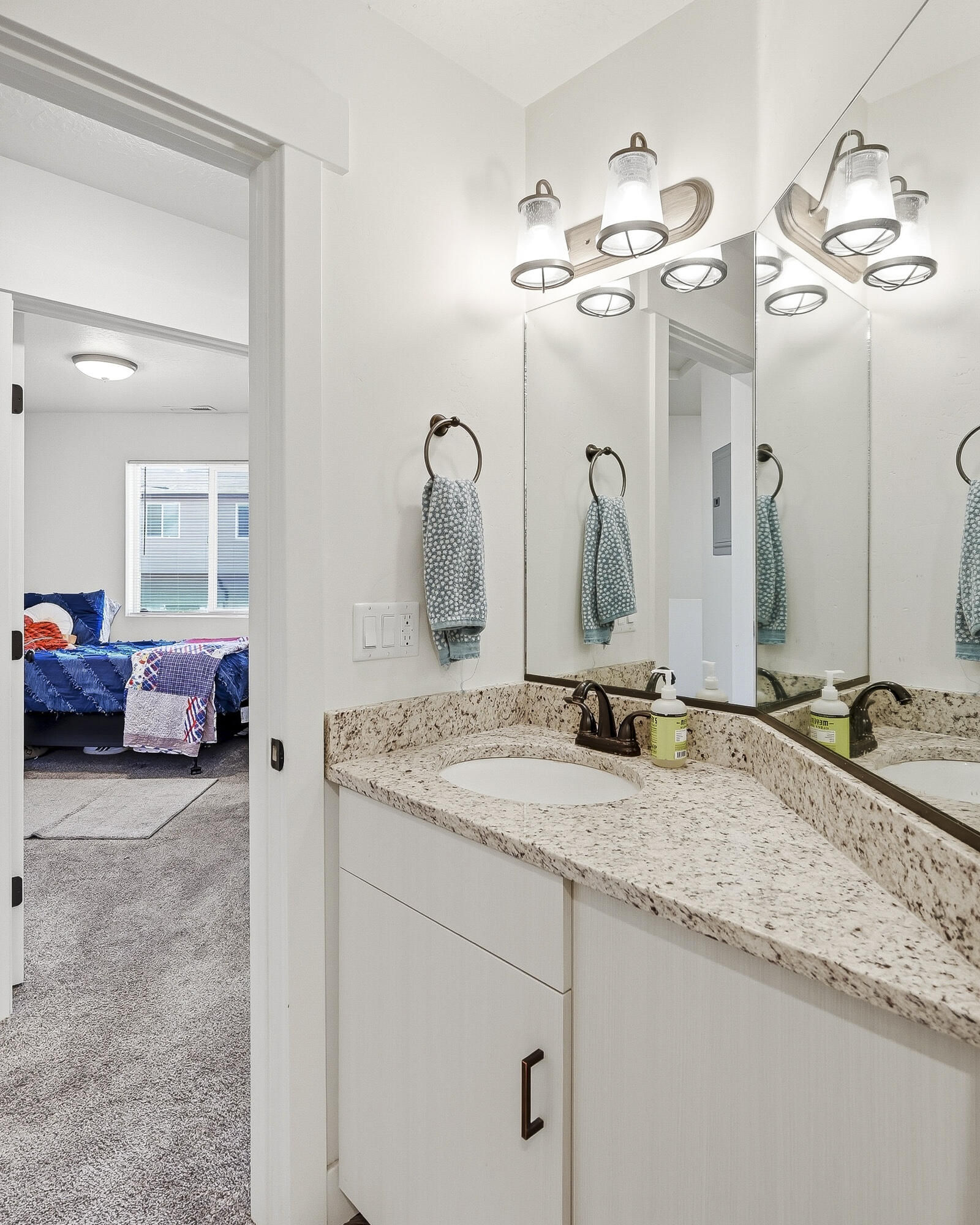 920 S 25 E, #1A, Cedar City, photo 22 of 35