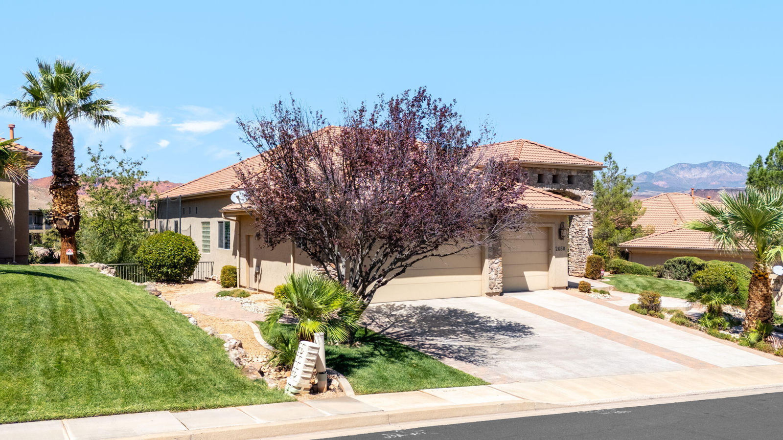 2650 W Canyon Ridge RD, St George, photo 3 of 101